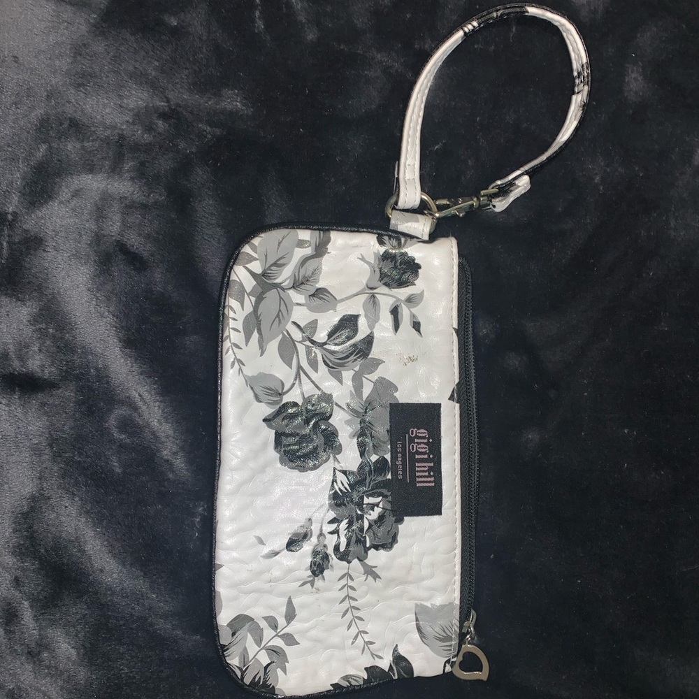 Gigi Hill handbag🌸